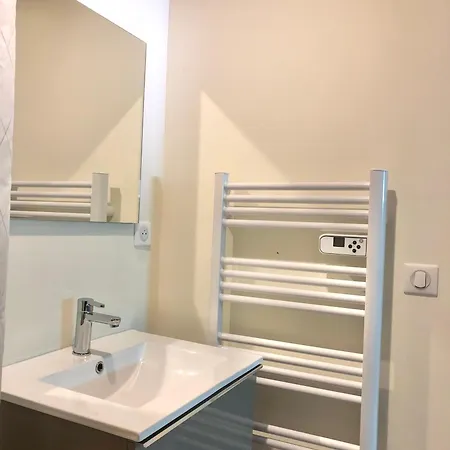 The Hope, Privee Au Sein D'une Maison Avec Piscine Vakantiehuis