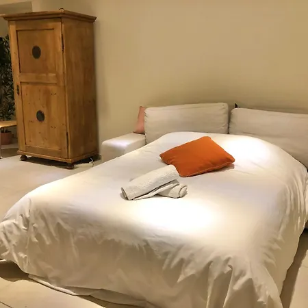 The Hope, Privee Au Sein D'une Maison Avec Piscine Vakantiehuis *